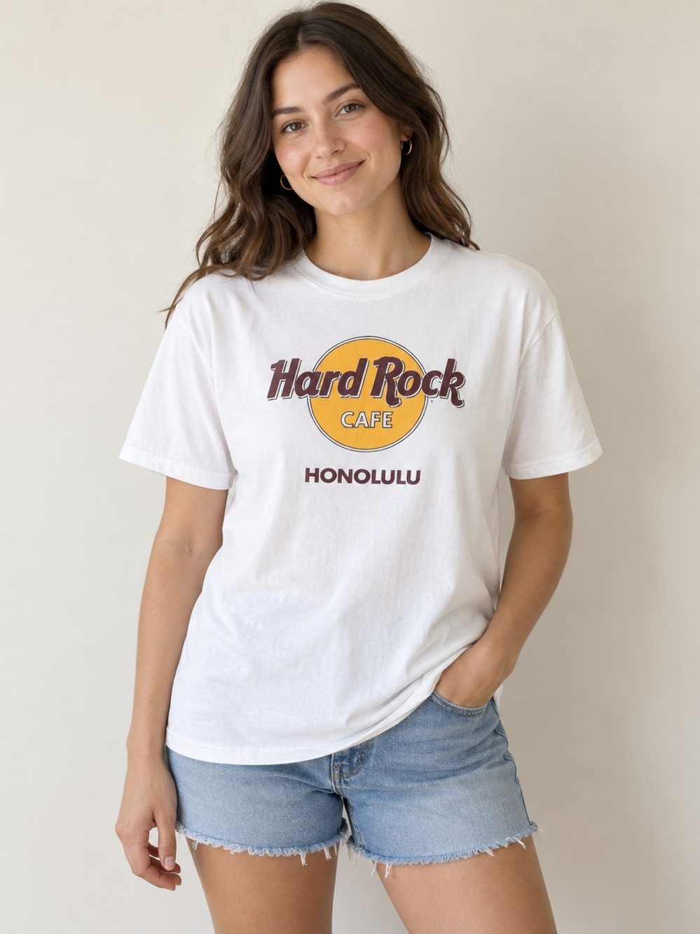 Hard Rock Cafe Honolulu White Graphic T-Shirt